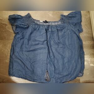 NWOT Alex & Parker Blue Denim Off-Shoulder Top. Tencel. Tassels. Size XL. Boho.